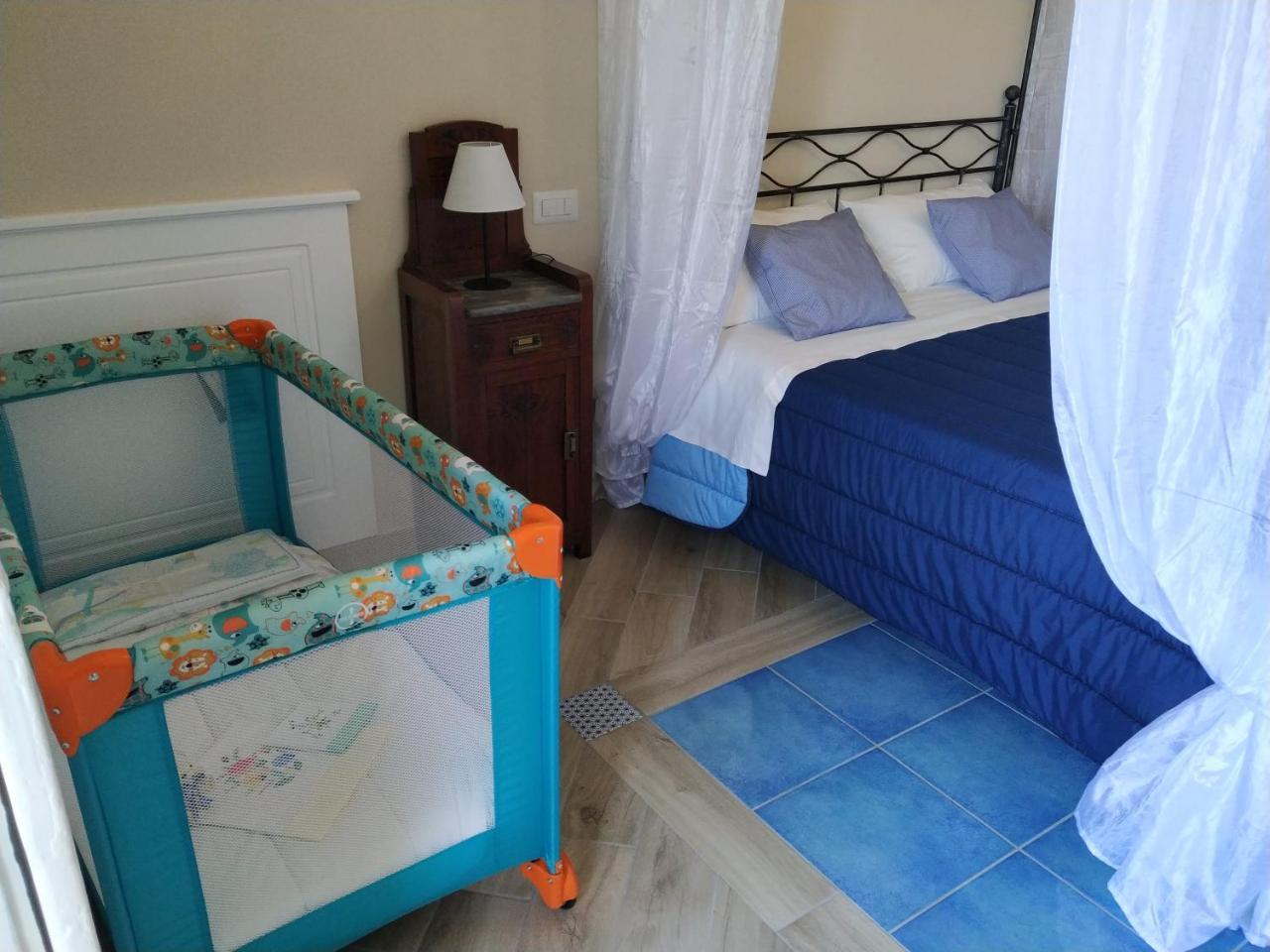 קסטלמרה די סטביה Il Timone B&B מראה חיצוני תמונה